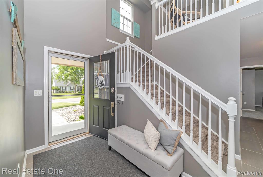 4433 JORDAN Drive, Grand Blanc, MI 48439 — Photo 10