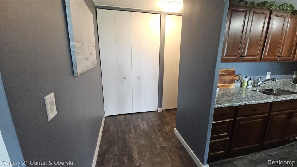 22700 Garrison Street, 705, Dearborn, MI 48124 — Photo 7