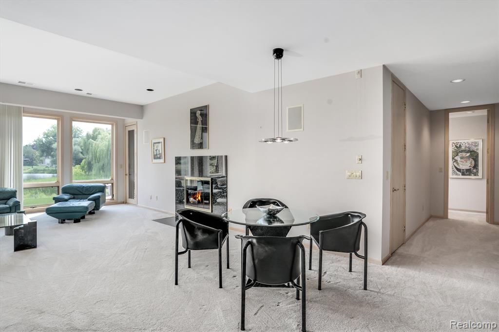 4733 W WICKFORD, Bloomfield Hills, MI 48302 — Photo 36