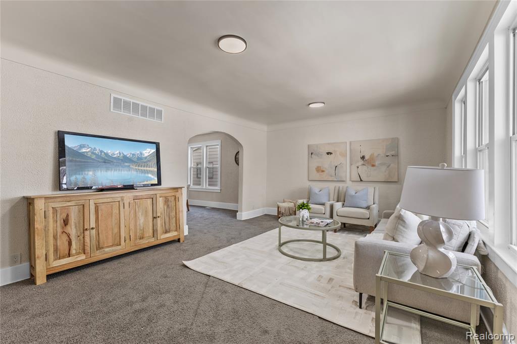 24857 Landau, Center Line, MI 48015 — Photo 11
