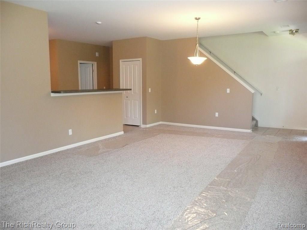 4034 Elizabeth Avenue, Canton, MI 48188 — Photo 9