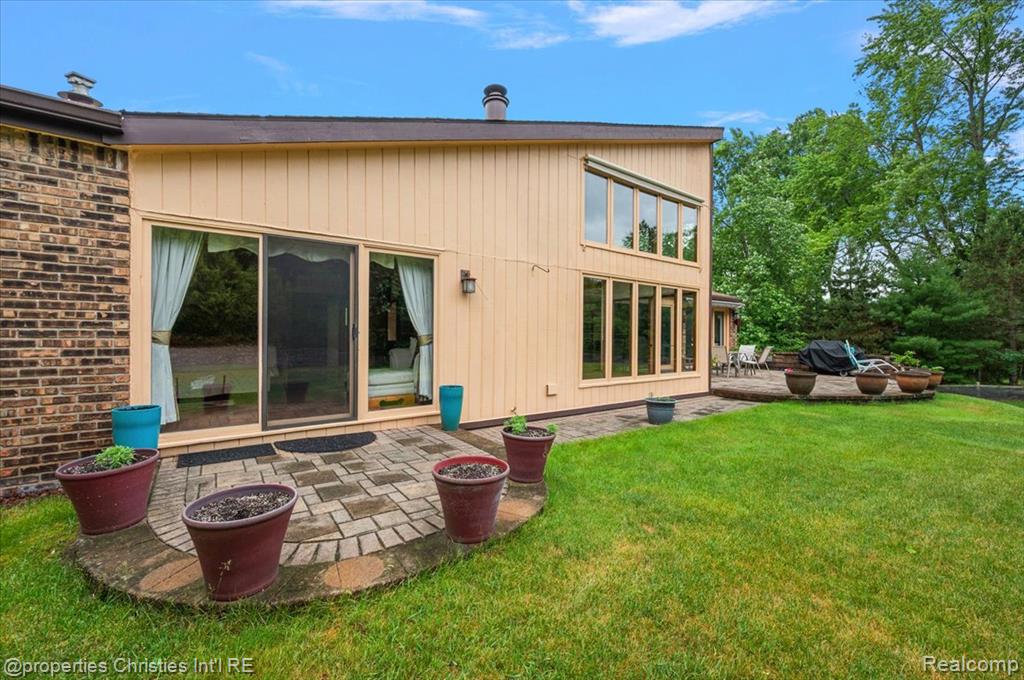 4566 Walden Drive, Bloomfield Hills, MI 48301 — Photo 50