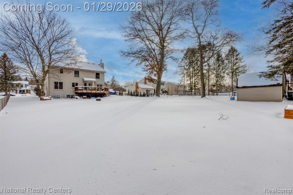 9008 Sussex Street, White Lake, MI — Photo 25