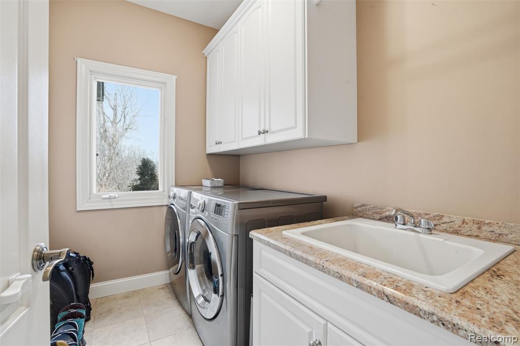 8851 Stoney Creek Drive, South Lyon, MI 48178 — Photo 21