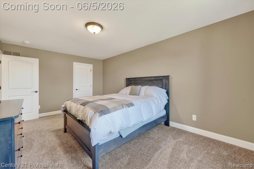 2212 Heidi Drive, Oxford, MI 48370 — Photo 40