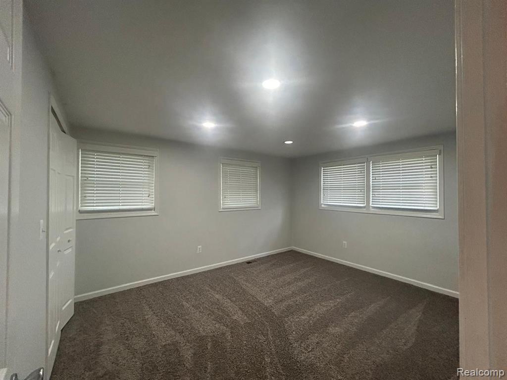1534 BRENTWOOD Drive, Troy, MI 48098 — Photo 17