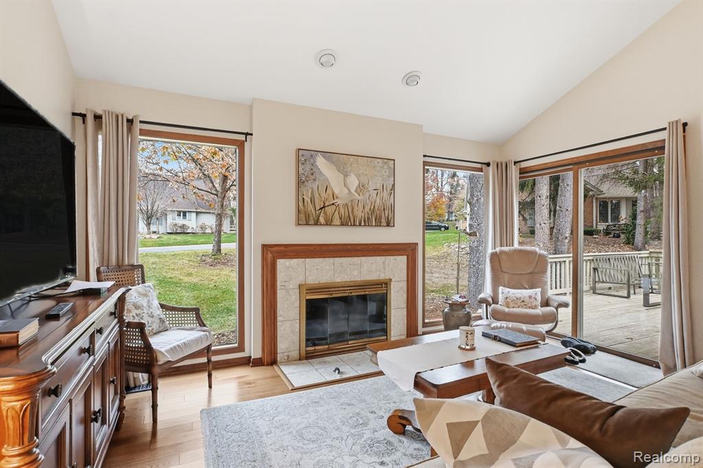 4535 4535 Golf View Dr Drive, 97, Brighton, MI 48116 — Photo 5