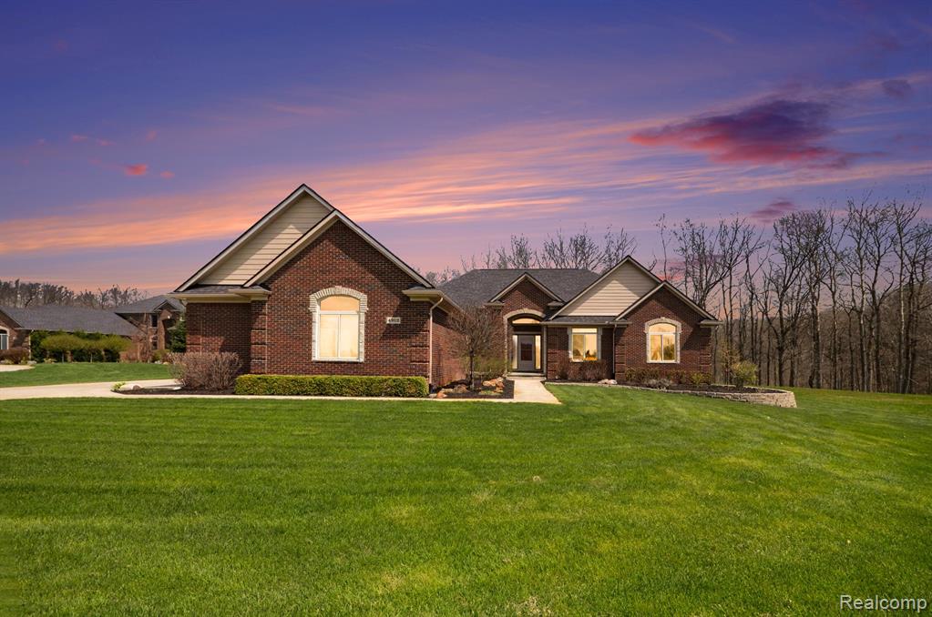 4912 Rosy Drive, Leonard, MI 48367