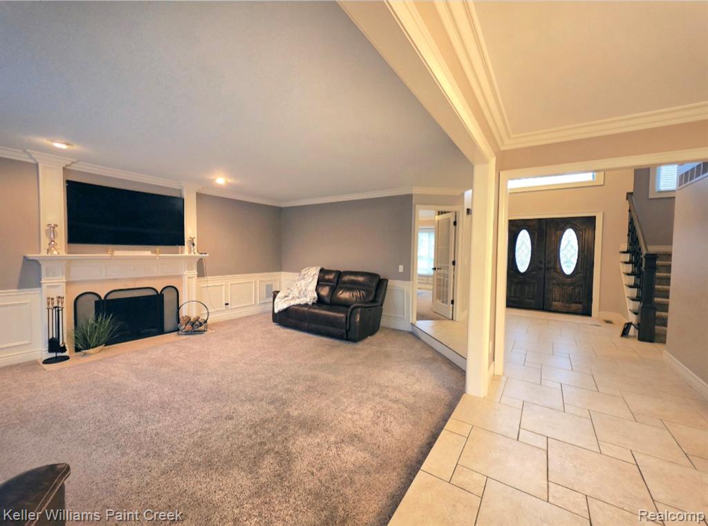 52921 Sawmill Creek Drive, Macomb, MI 48042 — Photo 12