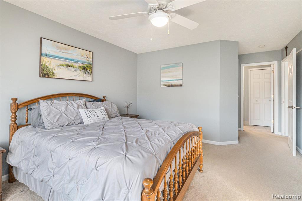 2574 KERRIA Drive, Howell, MI 48855 — Photo 17