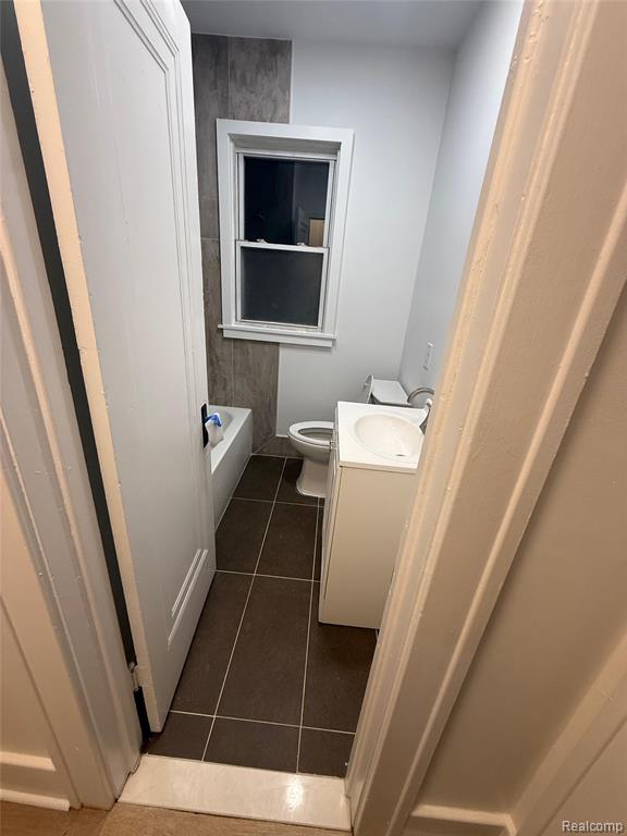 6819 Middlepointe Street, Dearborn, MI 48126 — Photo 9
