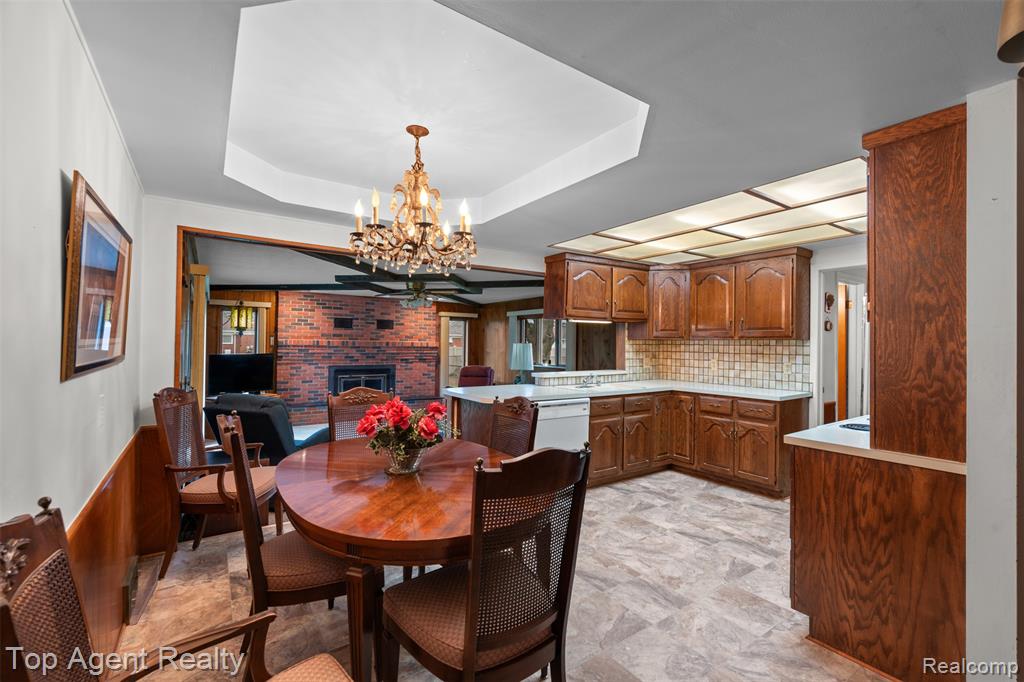 11495 Applewood Drive, Warren, MI 48093 — Photo 13