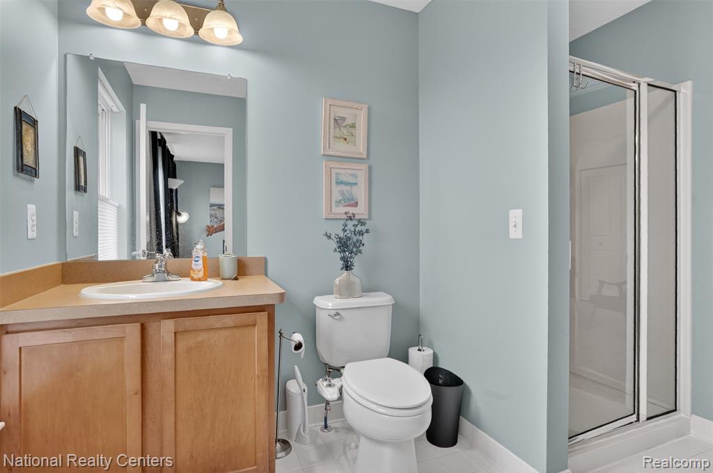 188 Center Boulevard, Wixom, MI 48393 — Photo 29