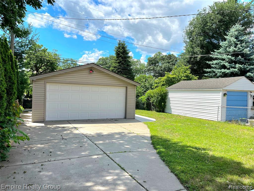 913 N Vernon Street, Dearborn, MI 48128 — Photo 23