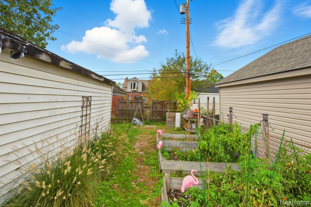 925 N Mildred Street, Dearborn, MI 48128 — Photo 46
