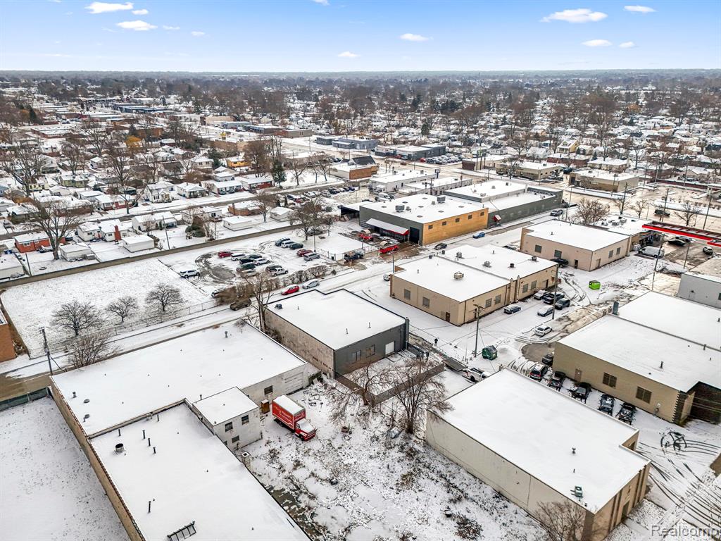 23201 Roseberry Avenue, Warren, MI 48089 — Photo 43