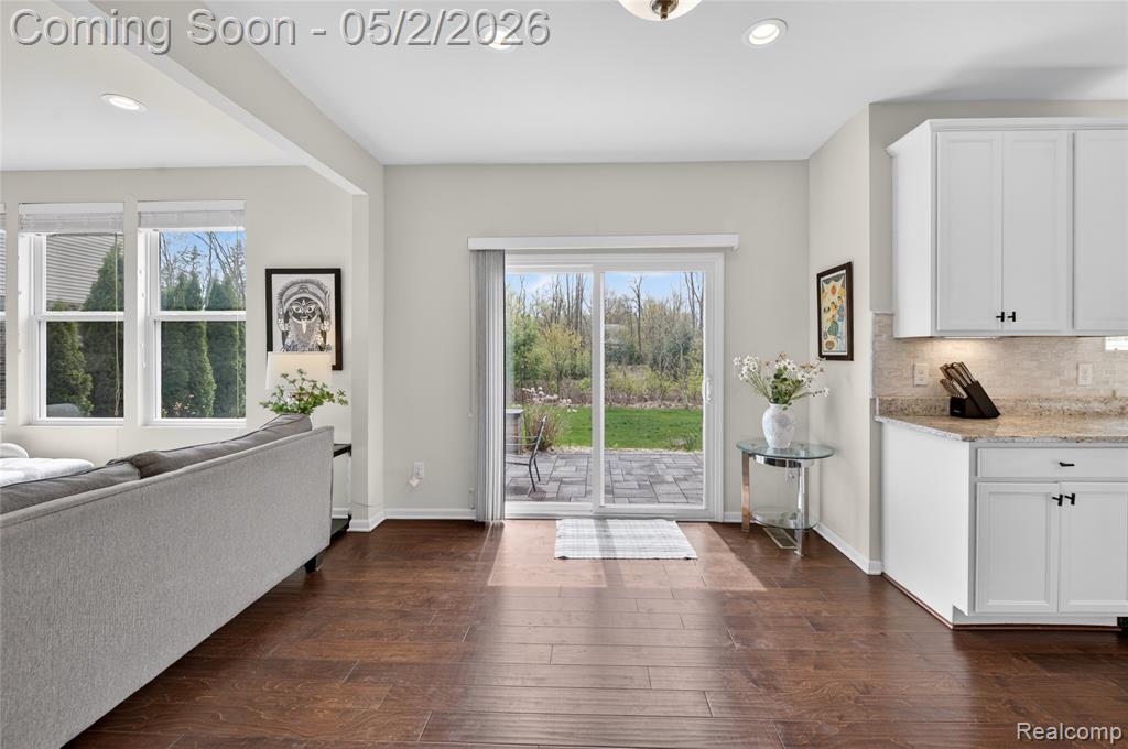 48207 Isabella Way, Novi, MI — Photo 18