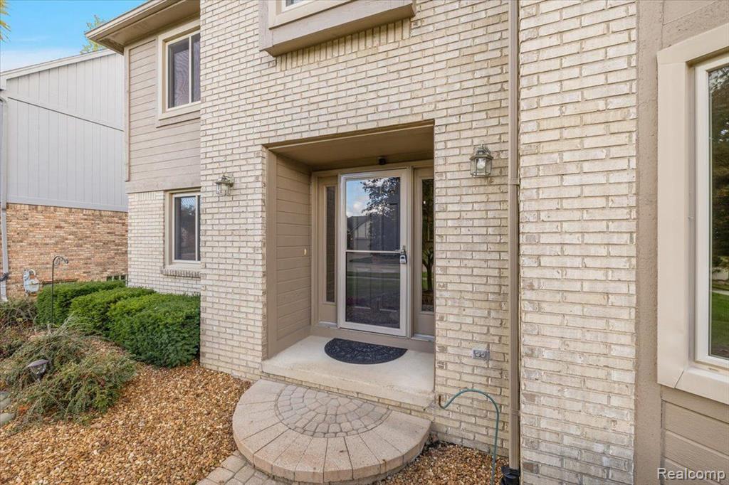 53335 GREGORY Drive, Macomb, MI 48042 — Photo 4