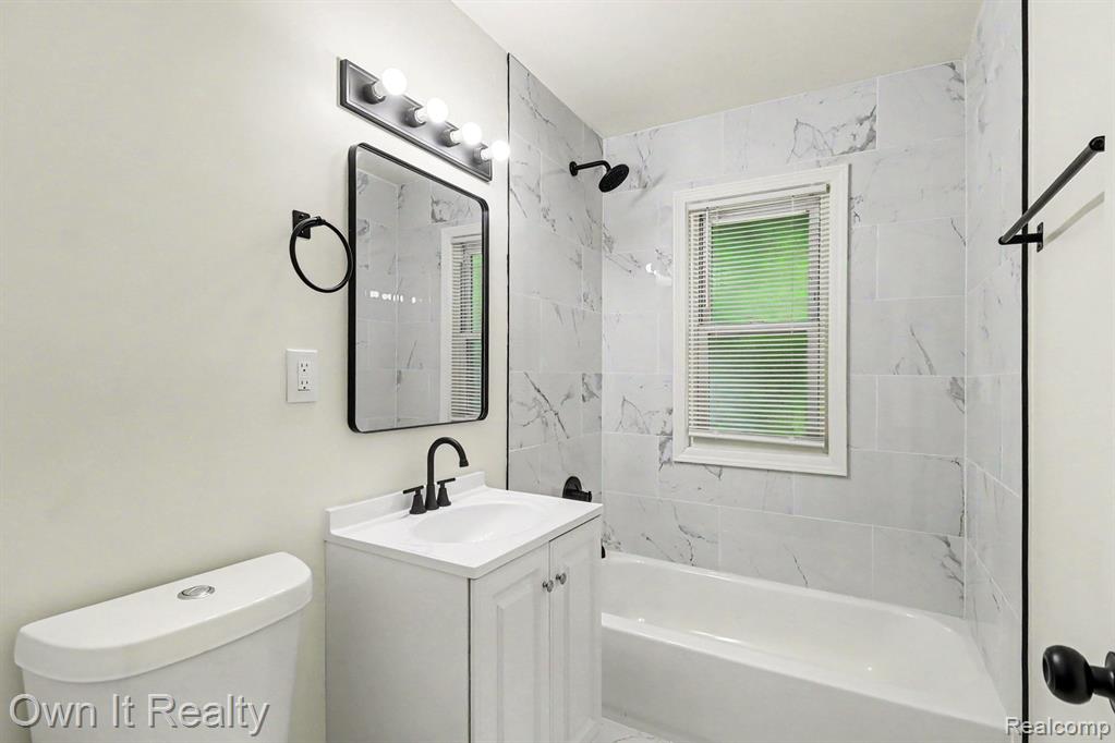 7461 Lamphere, Redford, MI 48239 — Photo 13