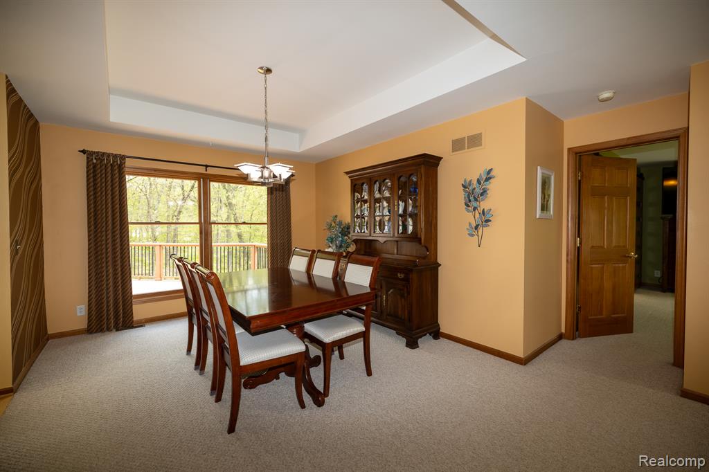 321 Elio, Highland, MI — Photo 9