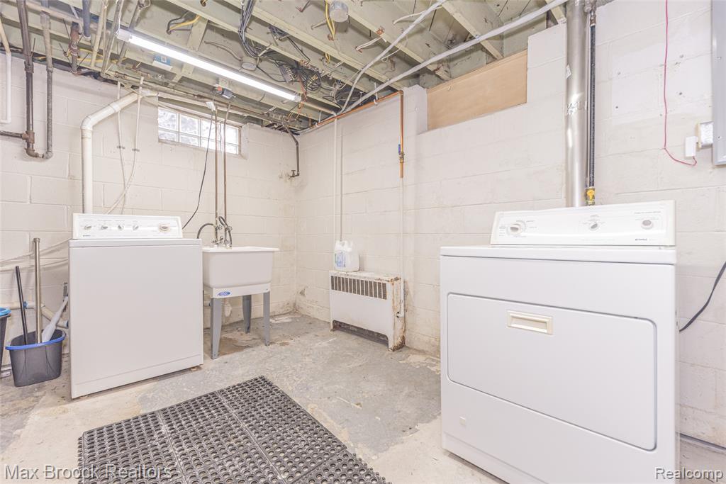 17426 Locherbie Avenue, Beverly Hills, MI 48025 — Photo 40