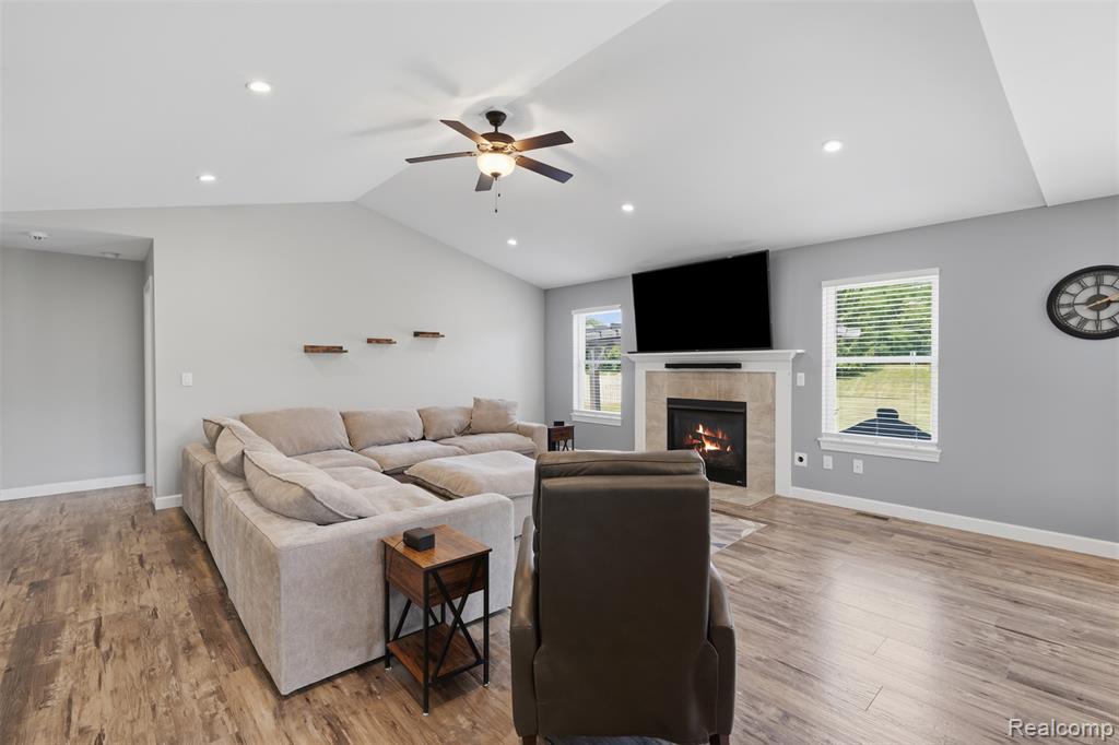 665 Marblewood Lane, Saline, MI 48176 — Photo 9