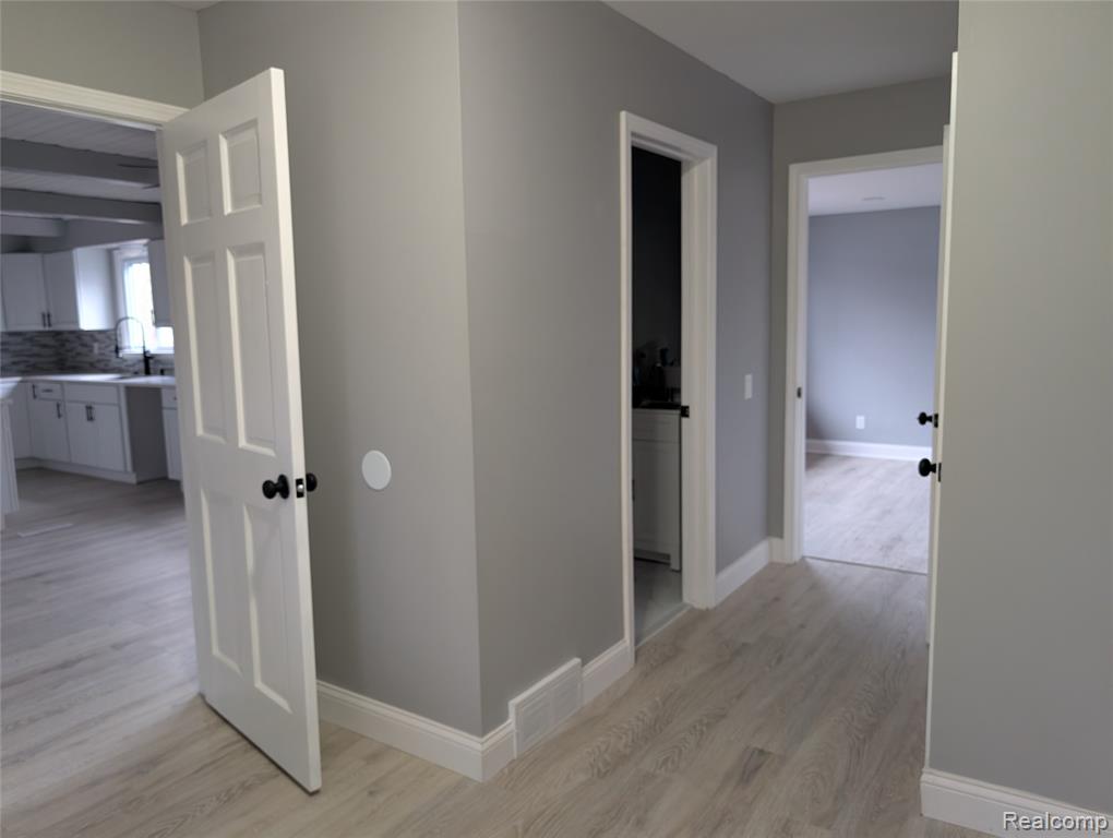 6353 Perry Road, Grand Blanc, MI 48439 — Photo 22