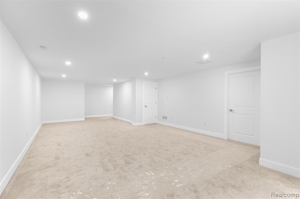 49530 Coldwater Ridge Drive, Northville, MI 48168 — Photo 21
