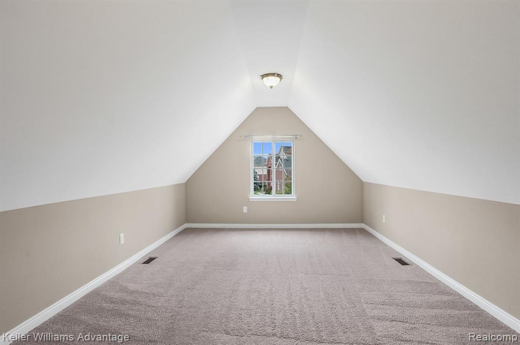 54933 BRENTWOOD Drive, South Lyon, MI 48178 — Photo 25