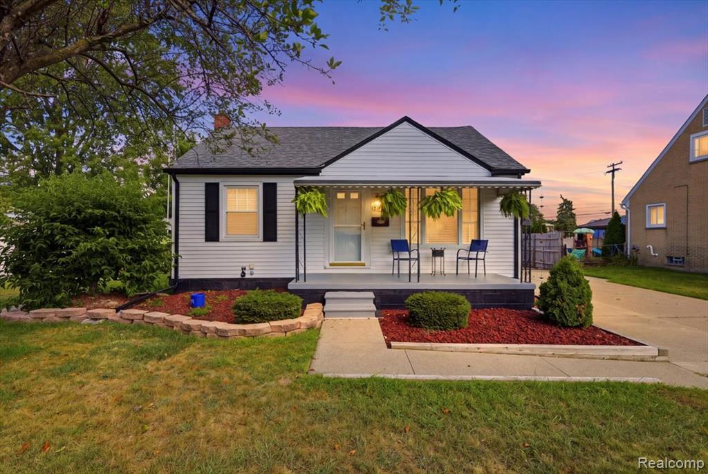 5844 Arcola Street, Garden City, MI