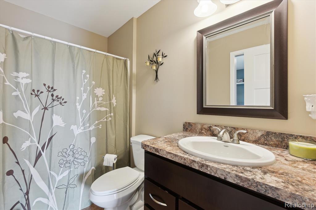 5332 Northwood Road, Grand Blanc, MI 48439 — Photo 24