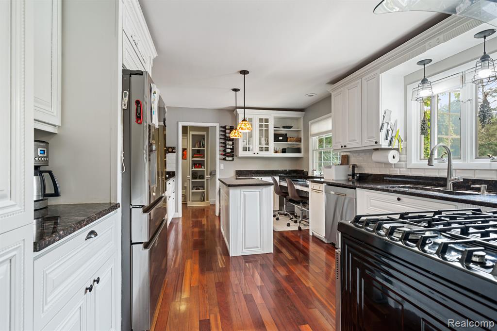 1651 Hoit Tower Drive, Bloomfield, MI 48302 — Photo 9