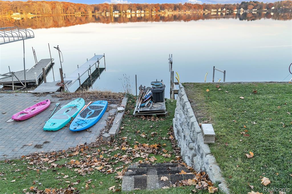 8165 Leonard Drive, Holly, MI 48442 — Photo 58