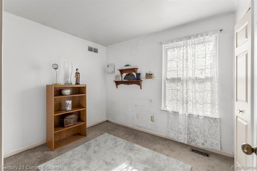 8095 S Huron River Drive, Ypsilanti, MI 48197 — Photo 19