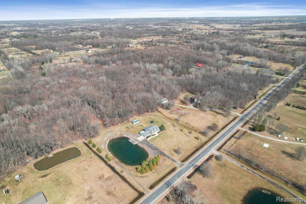 6184 SHORT CUT Road, Cottrellville, MI — Photo 56