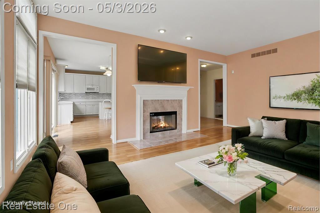 6933 Poppleton Road, Canton, MI 48187 — Photo 25
