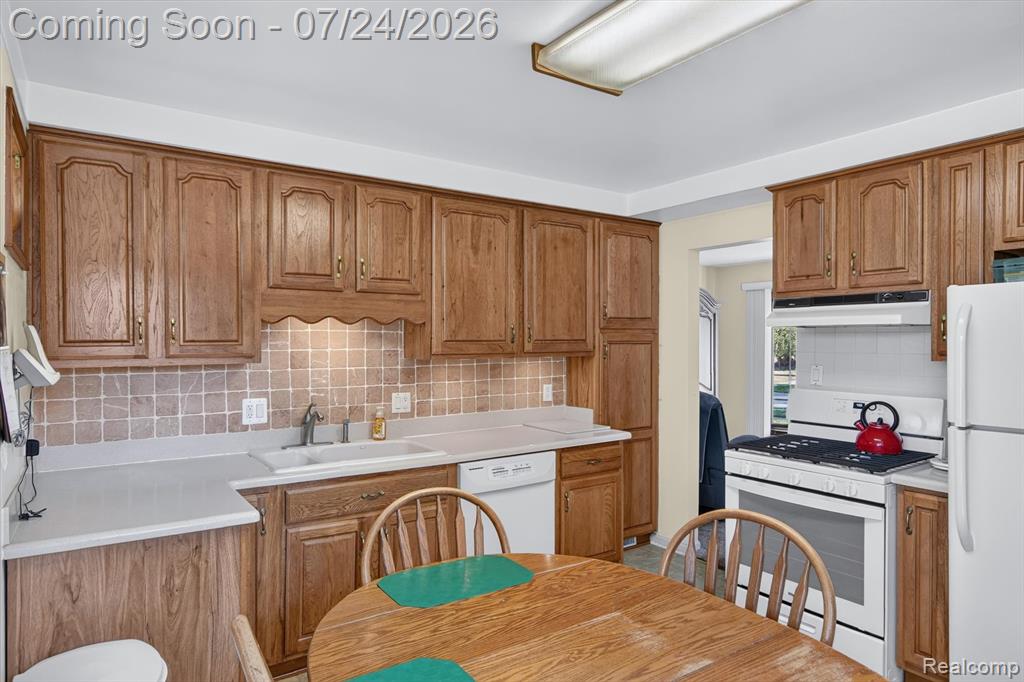 32740 Alvin Street, Garden City, MI — Photo 7