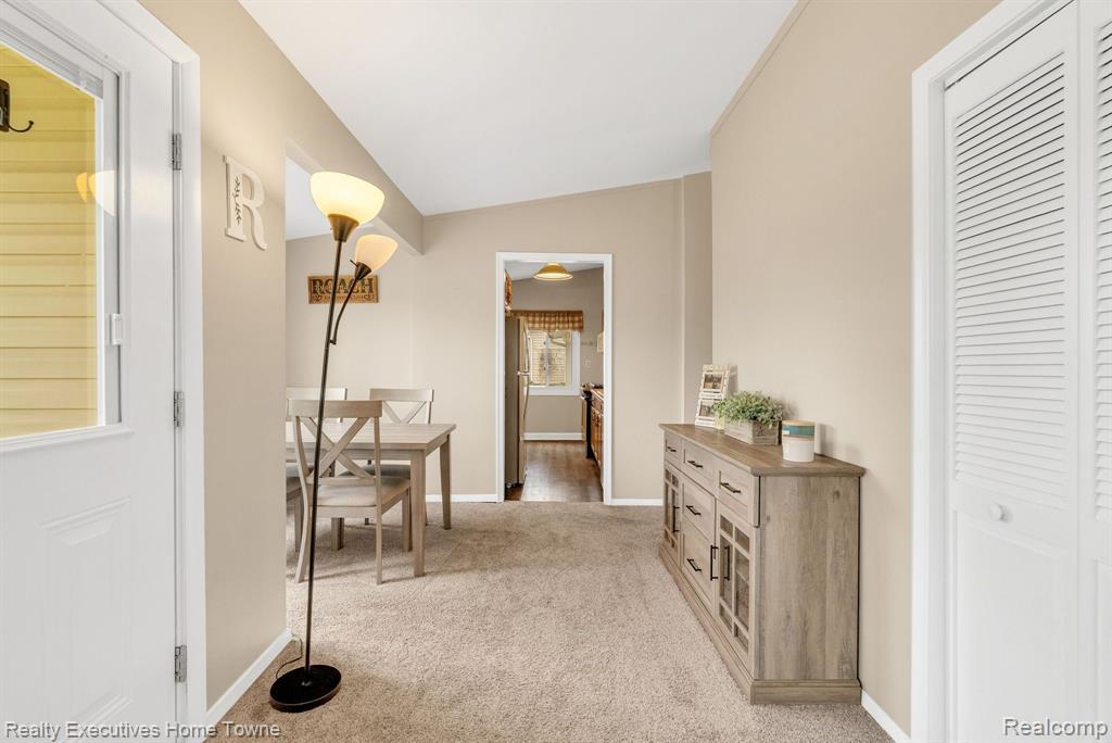 533 RUST PARK Drive, Grand Blanc, MI 48439 — Photo 7