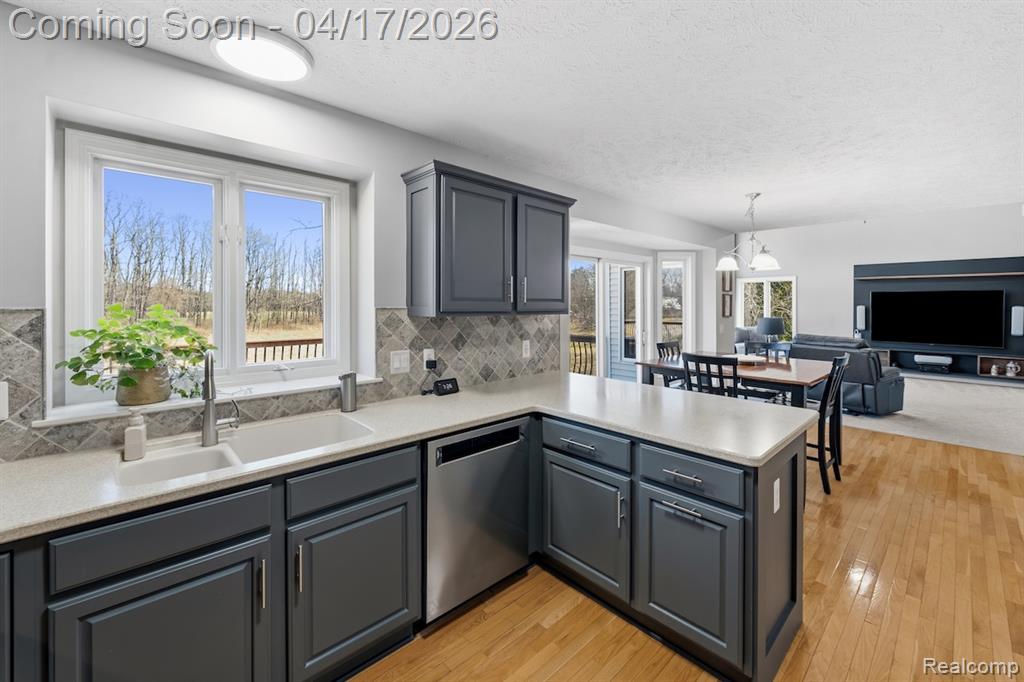385 Tortoise Drive, Howell, MI 48843 — Photo 10