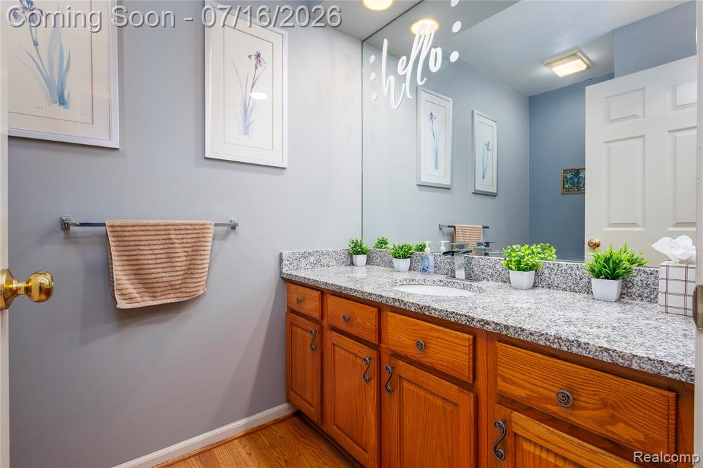 42790 Ledgeview Drive, Novi, MI 48377 — Photo 16