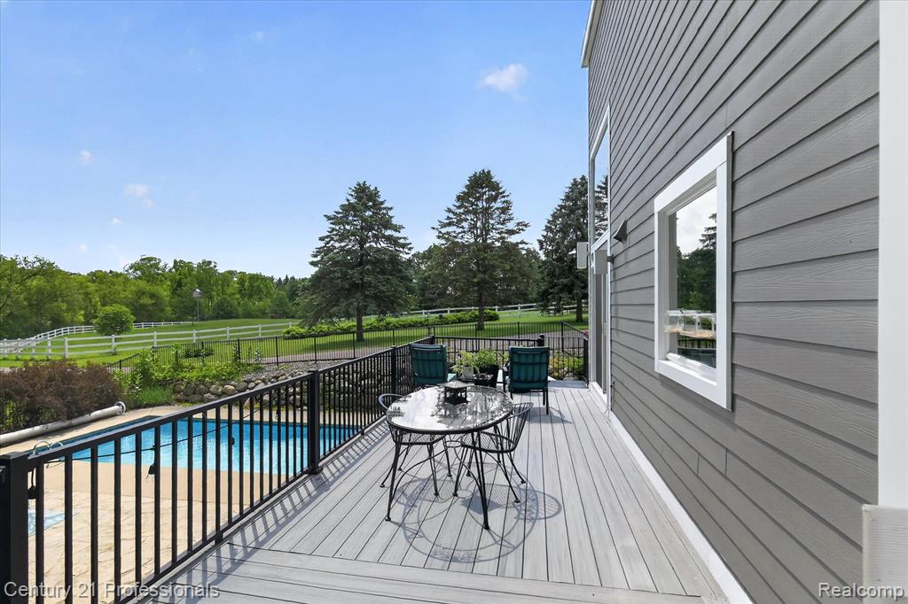 5255 Oak Hill Trail N, Commerce Twp, MI 48382 — Photo 54