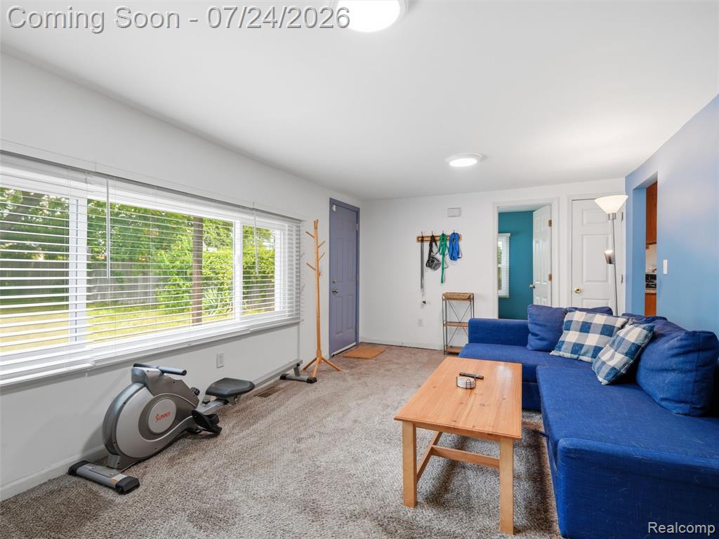 890 E Grand Boulevard, Ypsilanti, MI 48198 — Photo 6