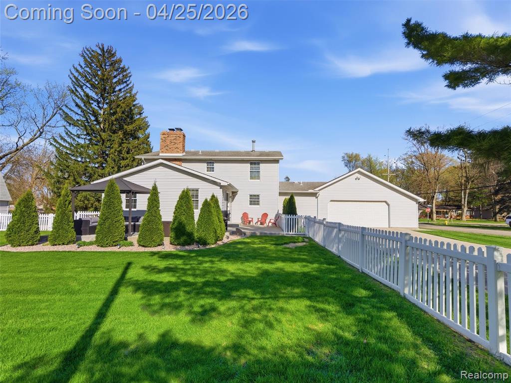 39001 Chartier Street, Harrison Township, MI — Photo 44
