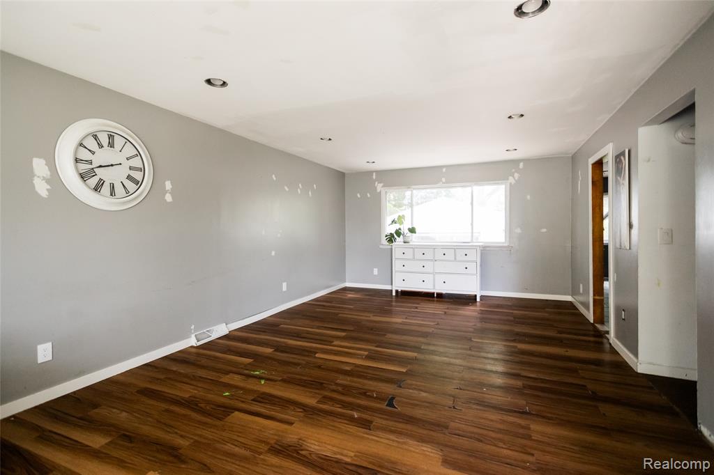 305 Arnet Street, Ypsilanti, MI 48198 — Photo 5