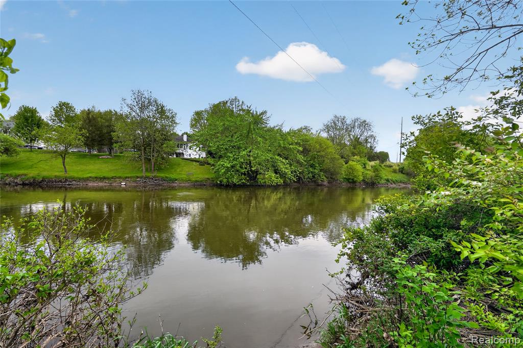 6235 Flushing Road, Flushing, MI 48433 — Photo 50