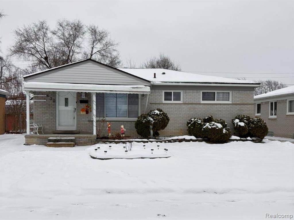 430 Henry Ruff Road, Garden City, MI — front exterior