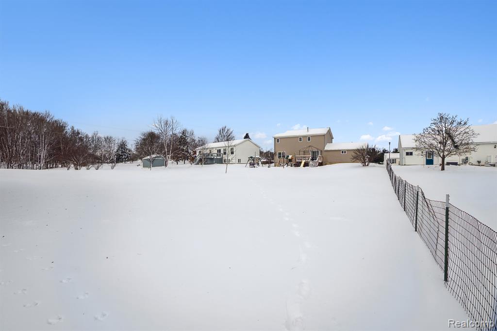 293 Village Preserve, Grass Lake, MI 49240 — Photo 35