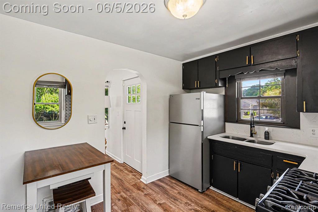 1024 Lee Street, Fenton, MI 48430 — Photo 7