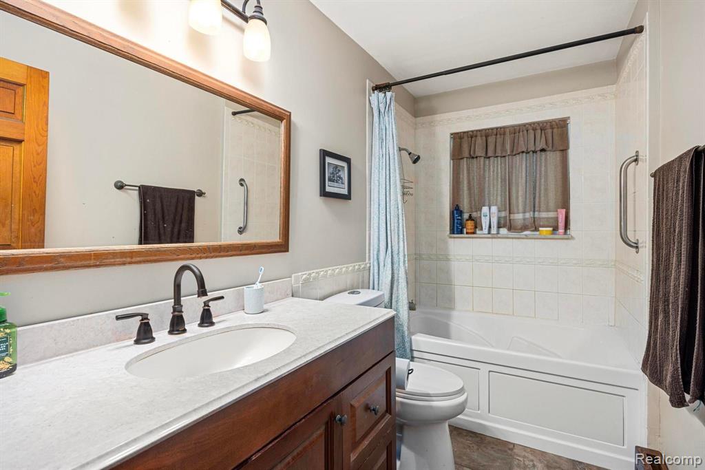 3985 Wadhams Road, China, MI — Photo 13
