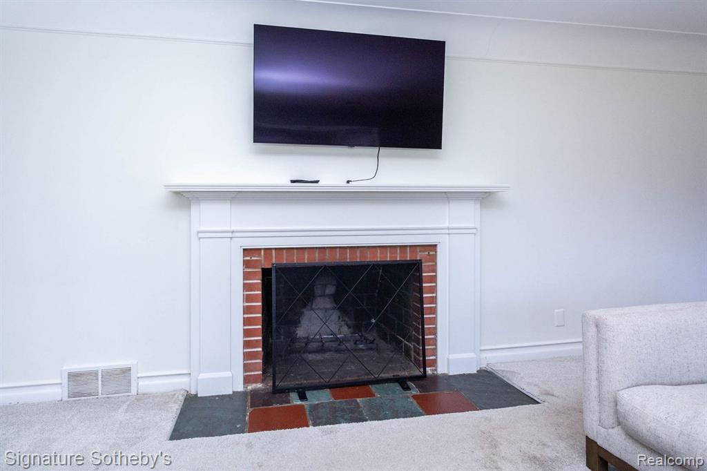 21890 Hampton Street, Beverly Hills, MI 48025 — Photo 7